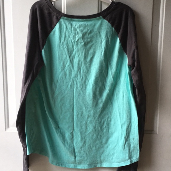 Shirt - Picture 2 of 3